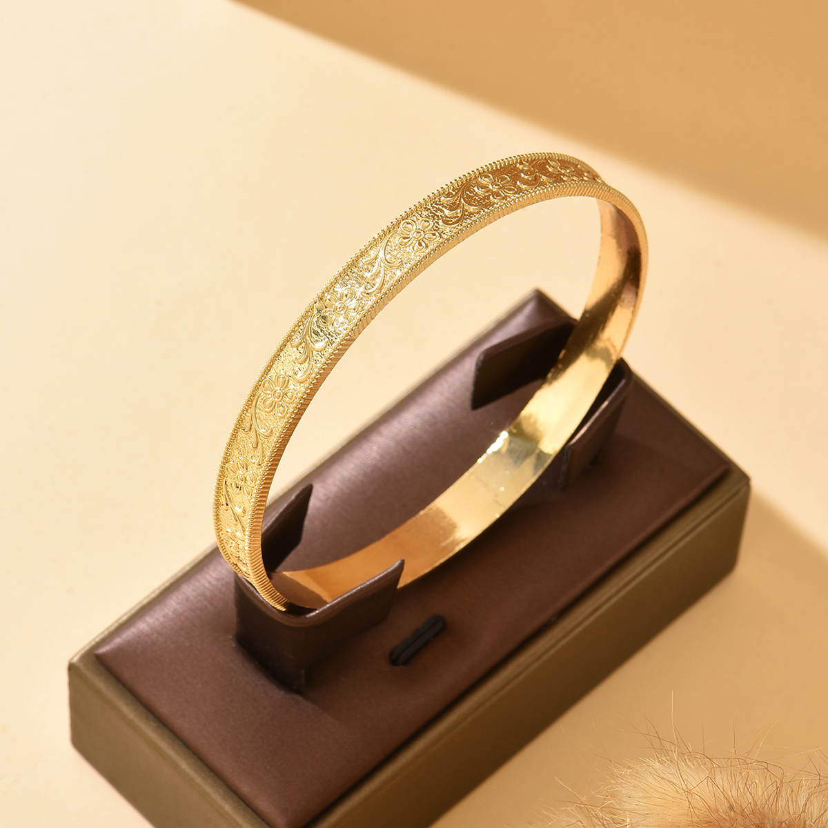 Goldenes Braut-Handaccessoire  – Men Accessories Elegant Bewertung und Preis